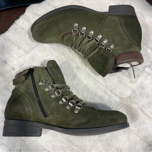 Miz Mooz Forest Green Suede Ankle Booties size 7.5
